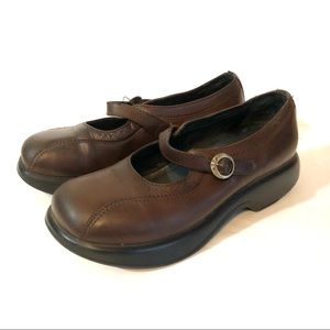 Dansko leather Mary Jane brown comfort shoes